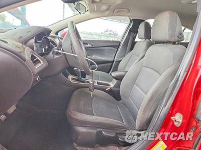 Zdjęcie 7 z 12 samochodu: 2018 CHEVROLET CRUZE LS VIN:1G1BC5SM8J7190953 - miniatura