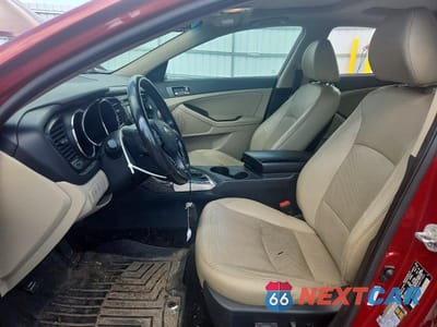 Zdjęcie 7 z 13 samochodu: 2012 KIA OPTIMA EX VIN:5XXGN4A79CG071462 - miniatura