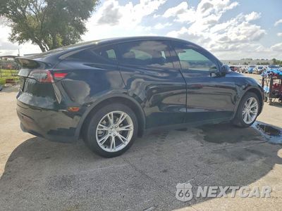 Trzecie zdjęcie samochodu z tyłu: 2022 TESLA MODEL Y VIN:7SAYGDEE9NF427618 - miniatura