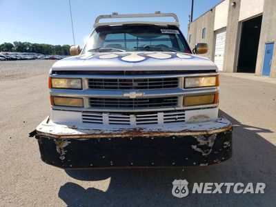 Piąte zdjęcie samochodu w środku: 1992 GMC SIERRA C3500 HEAVY DUTY VIN:1GDKC34F8NJ520072 - miniatura