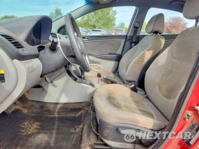 Zdjęcie 7 z 12 samochodu: 2017 HYUNDAI ACCENT SE VIN:KMHCT4AE4HU188057 - miniatura