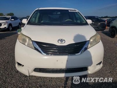 Piąte zdjęcie samochodu w środku: 2011 TOYOTA SIENNA LE VIN:5TDKK3DC2BS053291 - miniatura