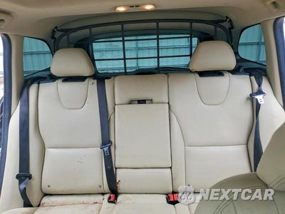 Zdjęcie 10 z 13 samochodu: 2017 VOLVO XC60 T5 INSCRIPTION VIN:YV440MRU4H2017153 - miniatura