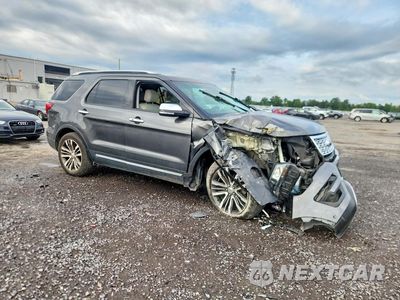 Czwarte zdjęcie samochodu z boku: 2017 FORD EXPLORER PLATINUM VIN:1FM5K8HT1HGB44099 - miniatura