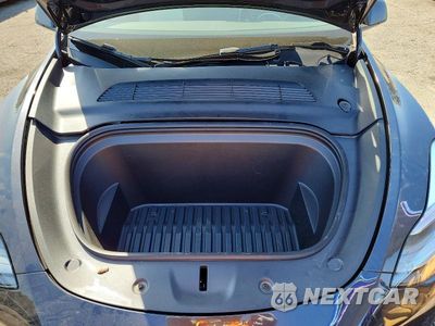 Zdjęcie 11 z 12 samochodu: 2024 TESLA MODEL Y VIN:7SAYGDED7RF050154 - miniatura