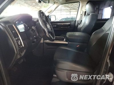 Zdjęcie 7 z 12 samochodu: 2018 RAM 1500 SPORT VIN:1C6RR7MT1JS162422 - miniatura