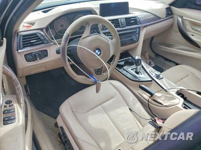 Zdjęcie 8 z 12 samochodu: 2013 BMW 328 XI VIN:WBA3B3G58DNP38760 - miniatura