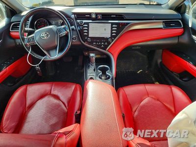 Zdjęcie 8 z 12 samochodu: 2020 TOYOTA CAMRY XSE VIN:4T1K61AK9LU878788 - miniatura