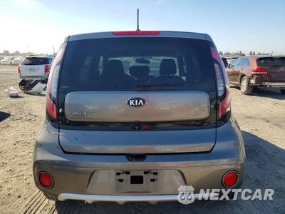 Zdjęcie 6 z 12 samochodu: 2018 KIA SOUL + VIN:KNDJP3A51J7538842 - miniatura