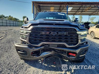 Piąte zdjęcie samochodu w środku: 2025 RAM 2500 LIMITED VIN:3C63R5SL2SG553052 - miniatura