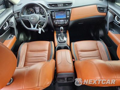 Zdjęcie 8 z 13 samochodu: 2017 NISSAN ROGUE SL VIN:JN8AT2MT7HW151636 - miniatura