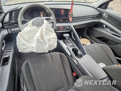 Zdjęcie 8 z 12 samochodu: 2022 HYUNDAI ELANTRA SEL VIN:5NPLM4AG8NH083661 - miniatura