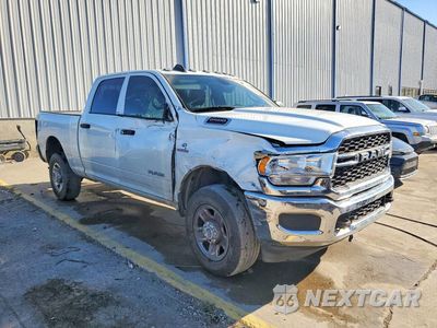 Czwarte zdjęcie samochodu z boku: 2022 RAM 2500 TRADESMAN VIN:3C6UR5CLXNG384129 - miniatura