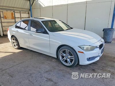 Czwarte zdjęcie samochodu z boku: 2014 BMW 320 I VIN:WBA3B1G5XENS81195 - miniatura