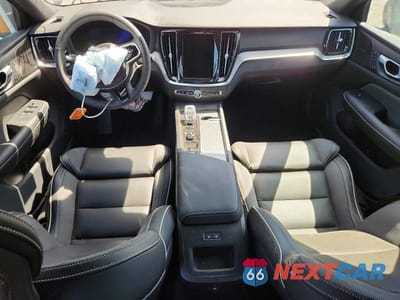 Zdjęcie 8 z 13 samochodu: 2024 VOLVO S60 PLUS VIN:7JRL12FHXRG290546 - miniatura