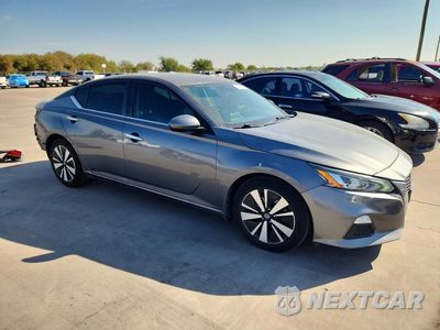 Czwarte zdjęcie samochodu z boku: 2022 NISSAN ALTIMA SV VIN:1N4BL4DV0NN344151 - miniatura