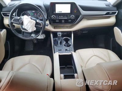 Zdjęcie 8 z 14 samochodu: 2023 TOYOTA HIGHLANDER XLE VIN:5TDKDRAH0PS010556 - miniatura