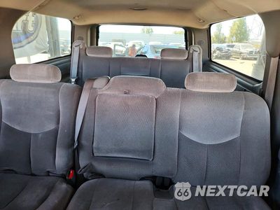 Zdjęcie 10 z 13 samochodu: 2005 GMC YUKON XL C1500 VIN:3GKEC16Z15G119479 - miniatura