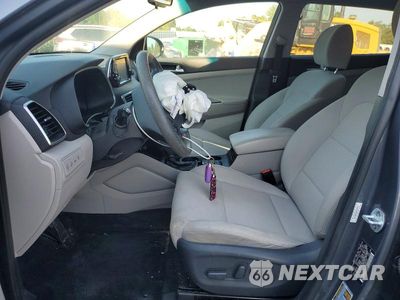 Zdjęcie 7 z 13 samochodu: 2019 HYUNDAI TUCSON SEL VIN:KM8J33AL6KU005197 - miniatura