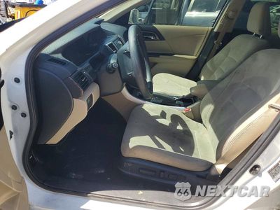 Zdjęcie 7 z 13 samochodu: 2017 HONDA ACCORD HYBRID VIN:JHMCR6F38HC004507 - miniatura