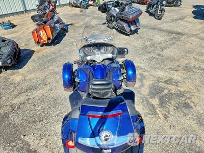 Zdjęcie 6 z 9 samochodu: 2011 CAN-AM SPYDER ROADSTER RT VIN:2BXJBKC14BV000646 - miniatura
