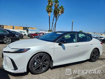2025 TOYOTA CAMRY XSE 4T1DAACK3SU164433 - główne zdjęcie licytacji z USA - miniatura