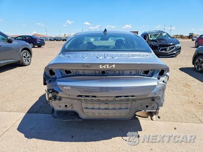 Zdjęcie 6 z 12 samochodu: 2023 KIA K5 LXS VIN:5XXG14J27PG196630 - miniatura