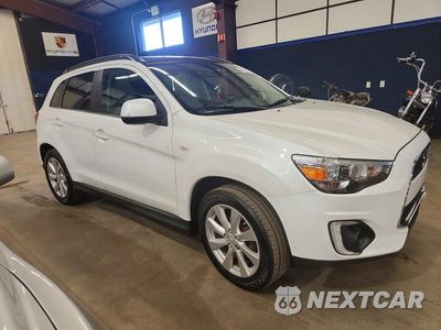 Czwarte zdjęcie samochodu z boku: 2015 MITSUBISHI OUTLANDER SPORT SE VIN:4A4AP4AU4FE047772 - miniatura