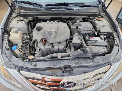 Zdjęcie 11 z 12 samochodu: 2011 HYUNDAI SONATA SE VIN:5NPEC4AC9BH131107 - miniatura