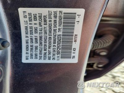 Zdjęcie 12 z 12 samochodu: 2019 HONDA CIVIC LX VIN:19XFC2F67KE042376 - miniatura