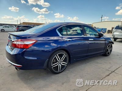 Trzecie zdjęcie samochodu z tyłu: 2017 HONDA ACCORD SPORT VIN:1HGCR2F54HA295435 - miniatura