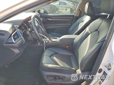 Zdjęcie 7 z 12 samochodu: 2018 TOYOTA CAMRY SE VIN:4T1B11HK6JU102992 - miniatura