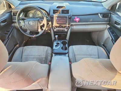 Zdjęcie 8 z 12 samochodu: 2012 TOYOTA CAMRY LE VIN:4T4BF1FK4CR255349 - miniatura