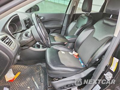 Zdjęcie 7 z 13 samochodu: 2018 JEEP COMPASS LATITUDE VIN:3C4NJDBB0JT147223 - miniatura