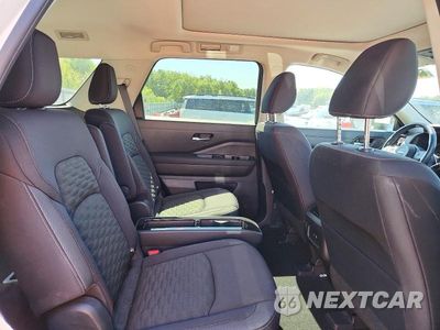Zdjęcie 11 z 13 samochodu: 2022 NISSAN PATHFINDER SV VIN:5N1DR3BD8NC226491 - miniatura