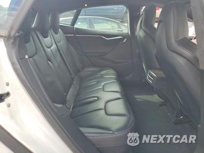 Zdjęcie 10 z 13 samochodu: 2015 TESLA MODEL S VIN:5YJSA1E22FF105946 - miniatura