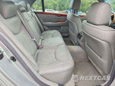 Zdjęcie 10 z 12 samochodu: 2004 LEXUS LS 430 VIN:JTHBN36F740160954 - miniatura
