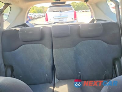 Zdjęcie 10 z 13 samochodu: 2010 HONDA FIT SPORT VIN:JHMGE8H42AC009612 - miniatura