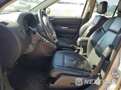Zdjęcie 7 z 13 samochodu: 2017 JEEP COMPASS LATITUDE VIN:1C4NJDEB2HD108466 - miniatura