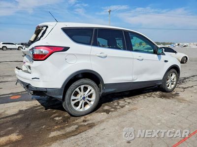 Trzecie zdjęcie samochodu z tyłu: 2017 FORD ESCAPE SE VIN:1FMCU9G95HUE47532 - miniatura