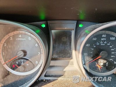 Zdjęcie 9 z 12 samochodu: 2016 HYUNDAI SANTA FE SPORT 2.4L VIN:5XYZU3LB0GG357001 - miniatura