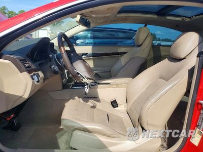 Zdjęcie 7 z 12 samochodu: 2011 MERCEDES-BENZ E 350 VIN:WDDKJ5GB7BF077948 - miniatura