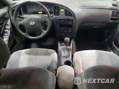 Zdjęcie 8 z 13 samochodu: 2006 HYUNDAI ELANTRA GLS VIN:KMHDN46D66U280623 - miniatura