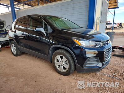 Czwarte zdjęcie samochodu z boku: 2020 CHEVROLET TRAX LS VIN:KL7CJKSB3LB060672 - miniatura