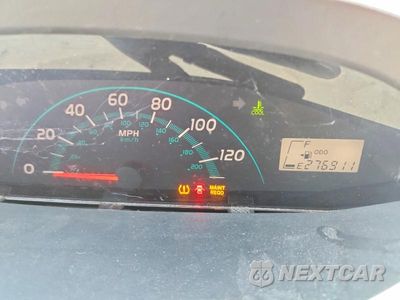 Zdjęcie 9 z 12 samochodu: 2008 TOYOTA YARIS BASE VIN:JTDJT903985171001 - miniatura