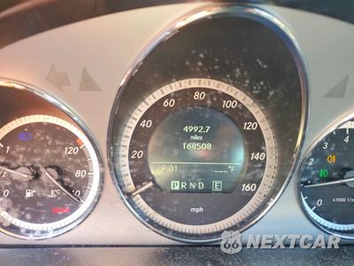 Zdjęcie 9 z 12 samochodu: 2011 MERCEDES-BENZ C 300 4MATIC VIN:WDDGF8BB9BR162840 - miniatura