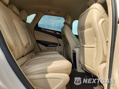 Zdjęcie 11 z 13 samochodu: 2019 LINCOLN MKC VIN:5LMCJ1D95KUL26549 - miniatura