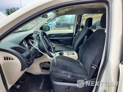 Zdjęcie 7 z 14 samochodu: 2012 DODGE GRAND CARAVAN SXT VIN:2C4RDGCG2CR236477 - miniatura