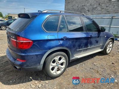 Trzecie zdjęcie samochodu z tyłu: 2011 BMW X5 XDRIVE35D VIN:5UXZW0C56BL658256 - miniatura