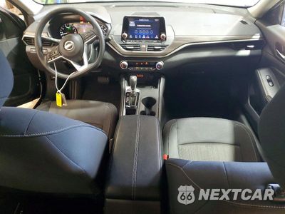 Zdjęcie 8 z 12 samochodu: 2025 NISSAN ALTIMA SV VIN:1N4BL4DV9SN371392 - miniatura